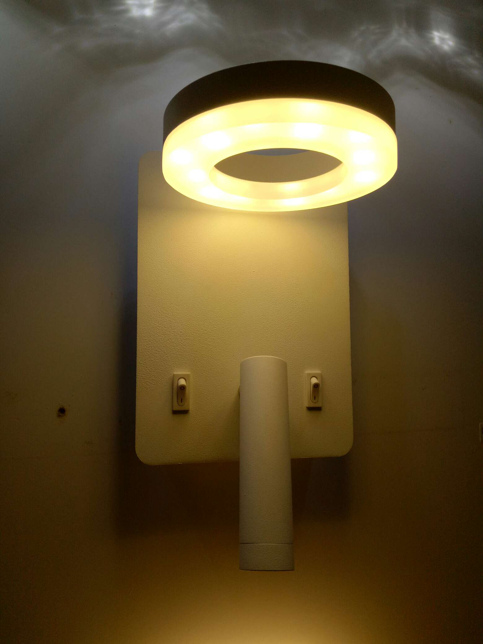 床头灯壁灯卧室现代简约轻奢创意北欧客厅背景灯