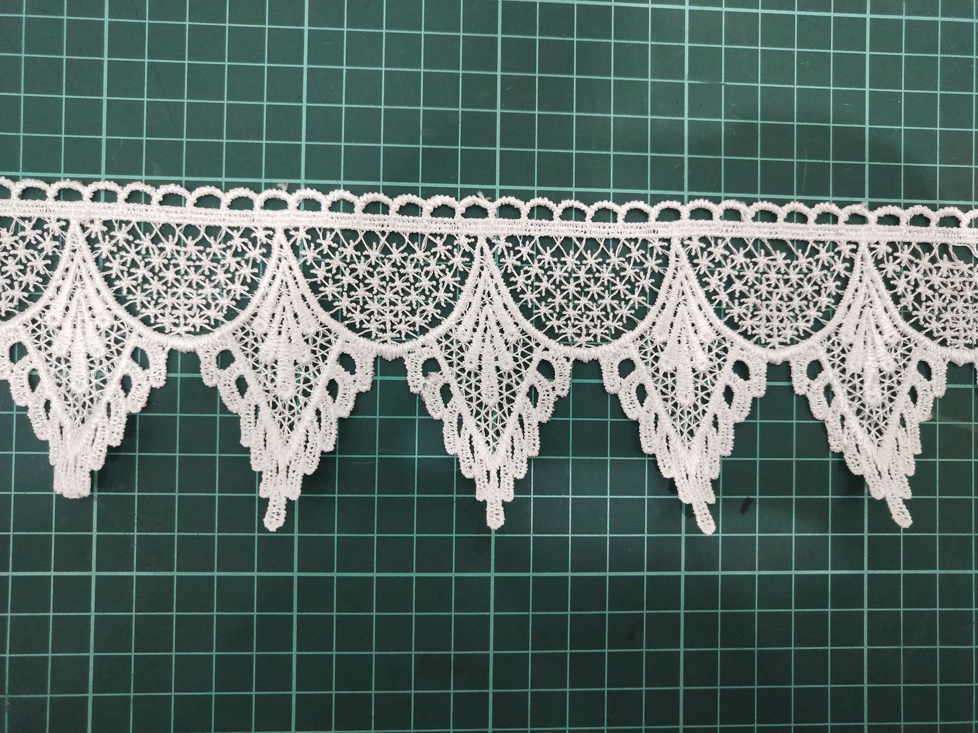 Grid leaf lace water-soluble lace high-quality clothing accessories