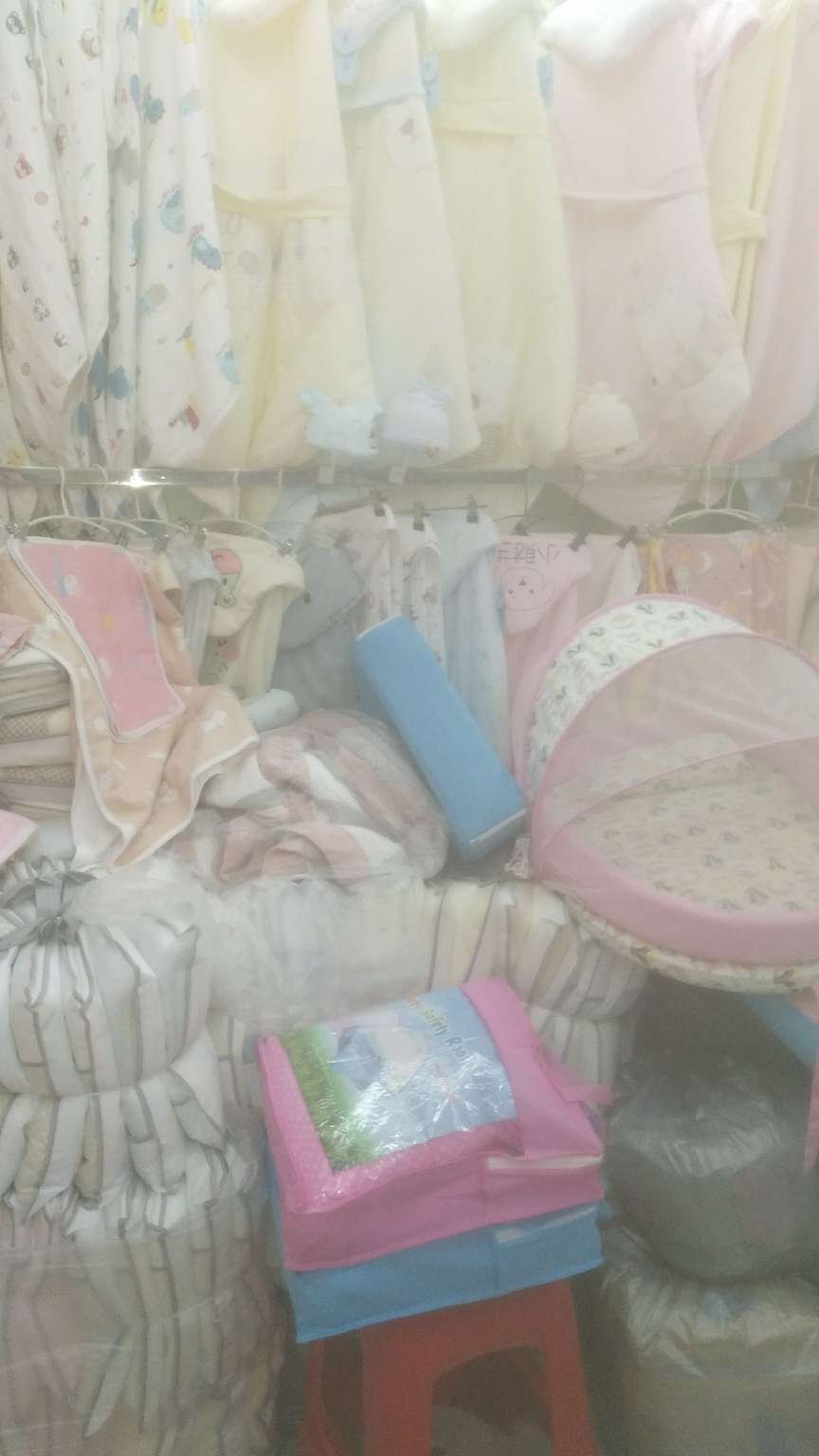 Yiwu Jiaobao Clothing Co., LTD describe pic - 1