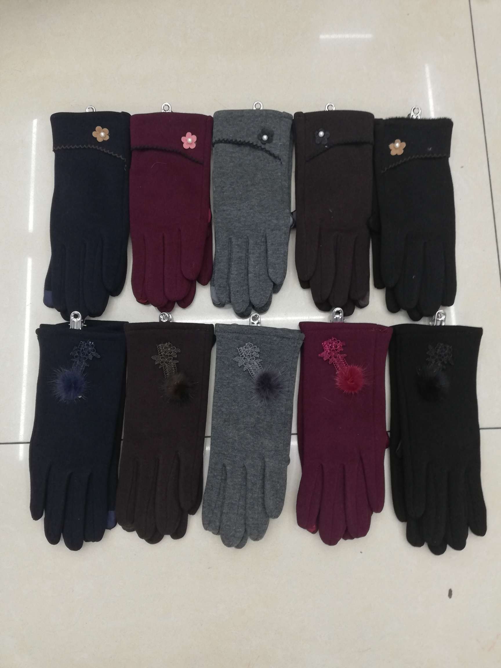 Non-fleece gloves details Picture