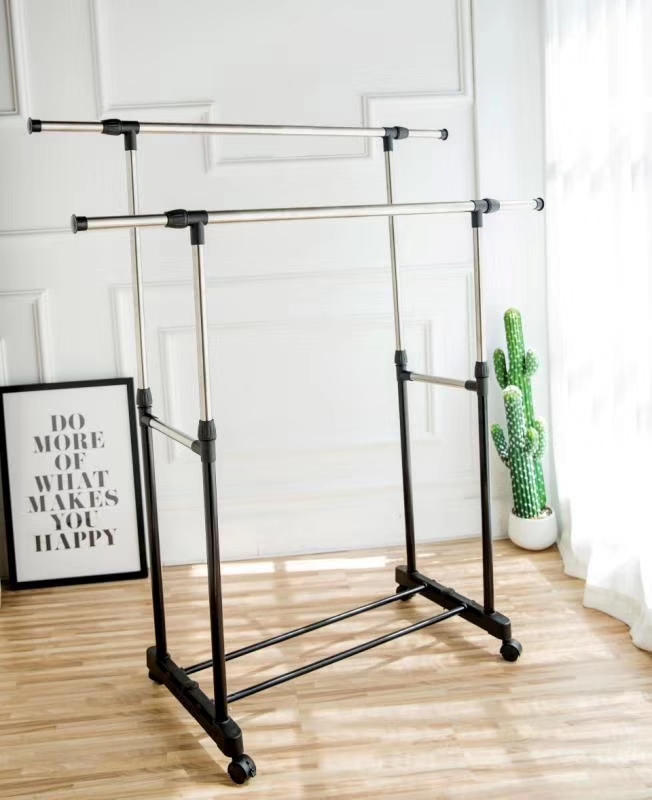 Parallel bars telescopic hanger thumbnail