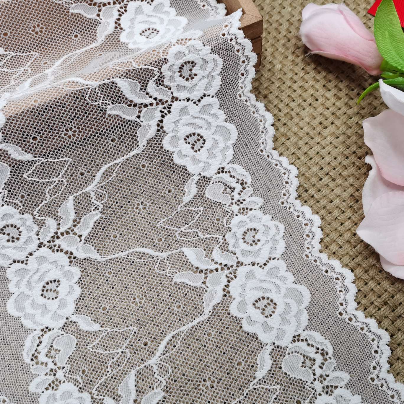 Spandex lace, elastic lace lace Application Scenario