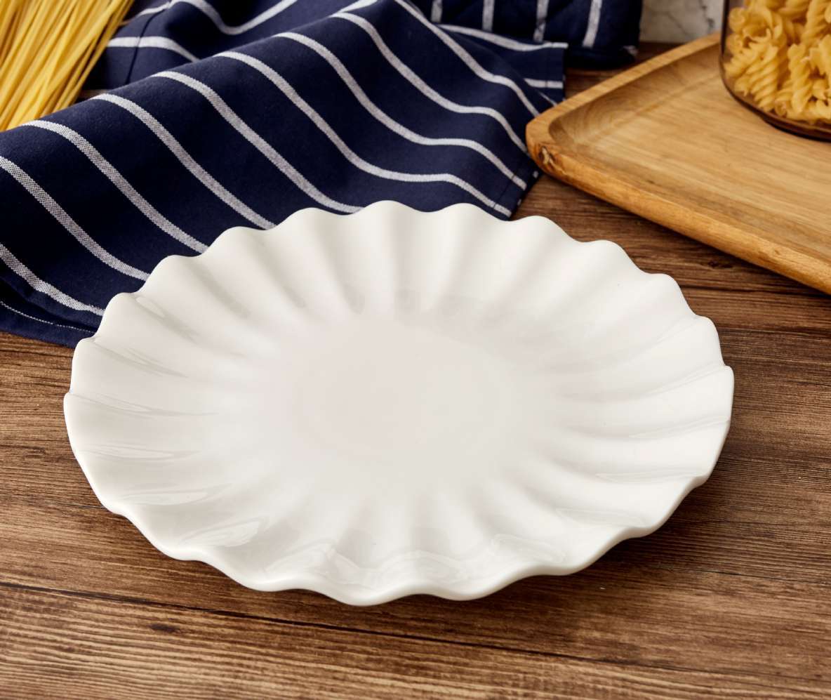 Lotus mouth peony plate 8 inches thumbnail