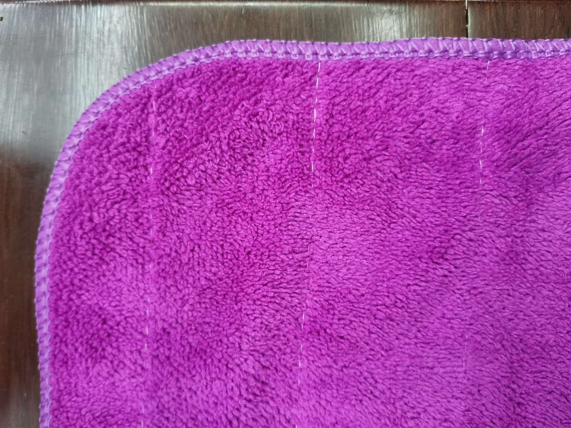 JLZ-203 Jielili Bamboo cleaning towel absorbs water and does not shed fibers. Special home cleaning cloth for cleaning, 摖 floor 摖 car towel, 30*30, rounded corners, thin lanyard design, purple, customizable Specification image