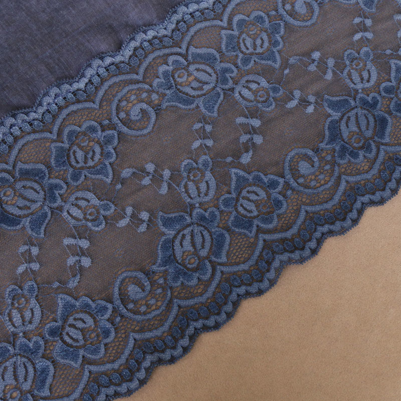 新款棉麻扎染围巾包头巾拼接蕾丝花边长围巾白底实物图