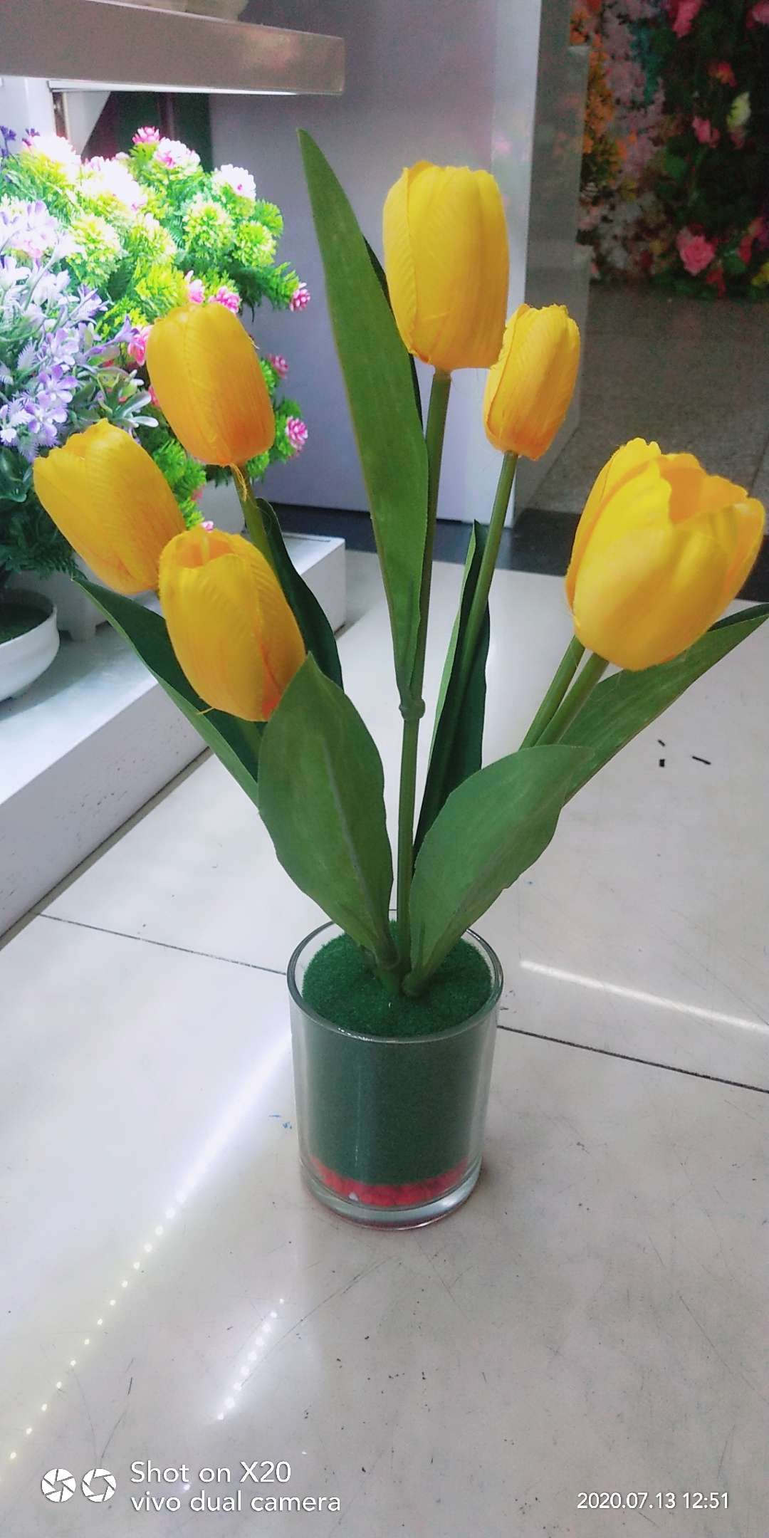 玻璃杯郁金香