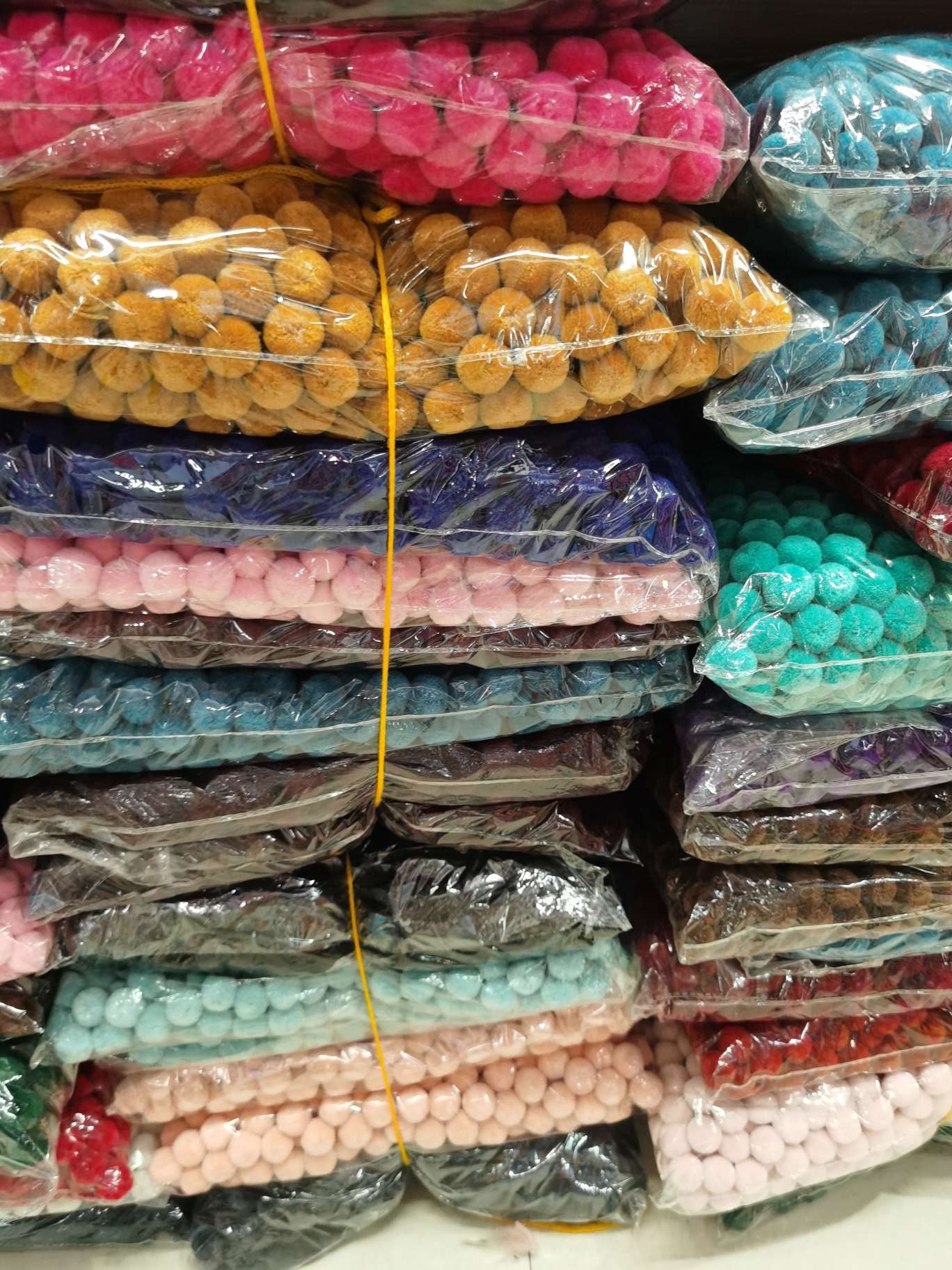 厂家直销现货开司米毛球 涤纶圆球杨梅球 创意手工diy毛球 服装工艺饰品材料配件批发细节图