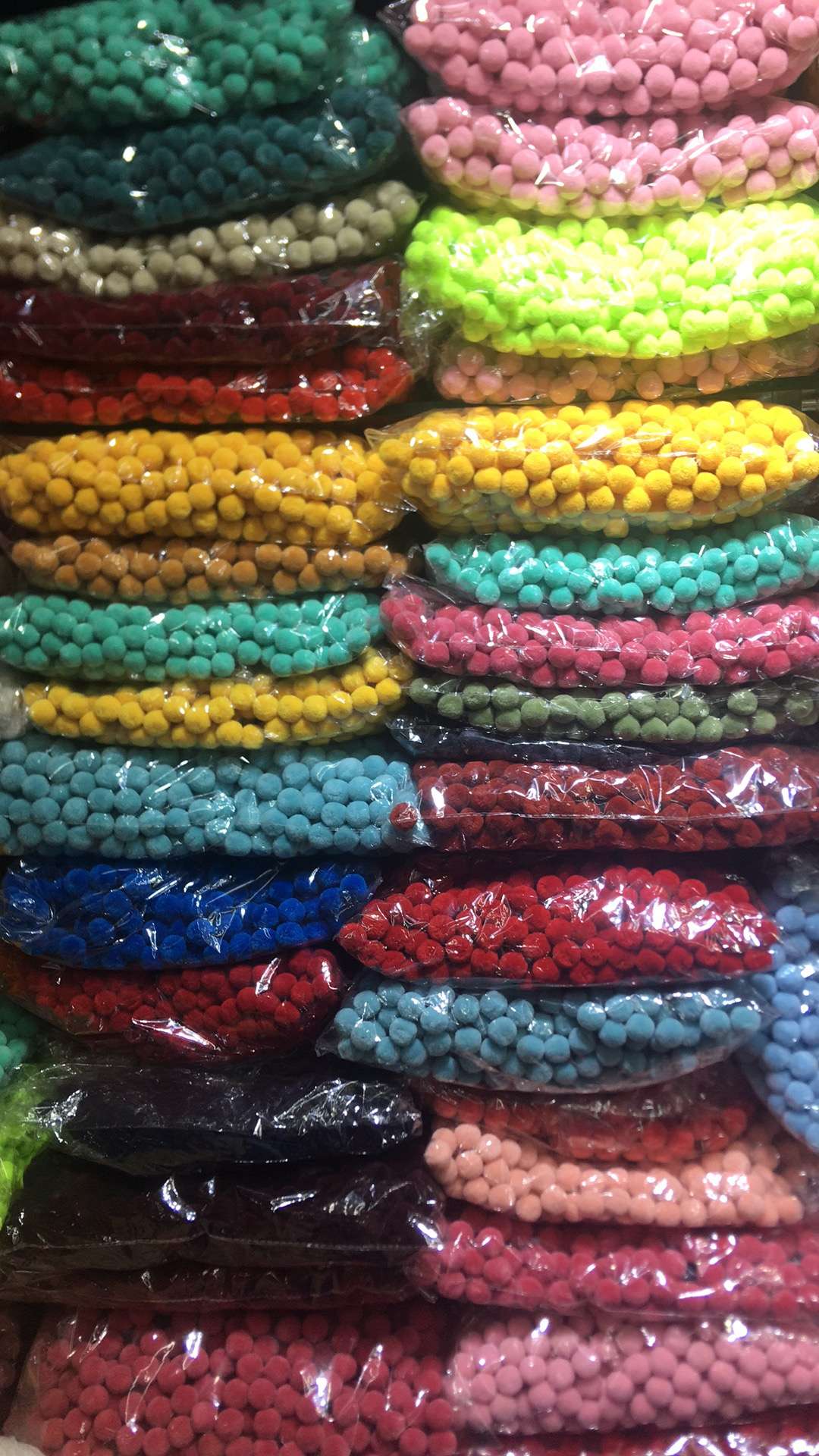 厂家直销现货开司米毛球 涤纶圆球杨梅球 创意手工diy毛球 服装工艺饰品材料配件批发白底实物图