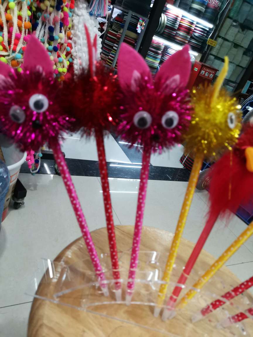 毛球铅笔，细节图