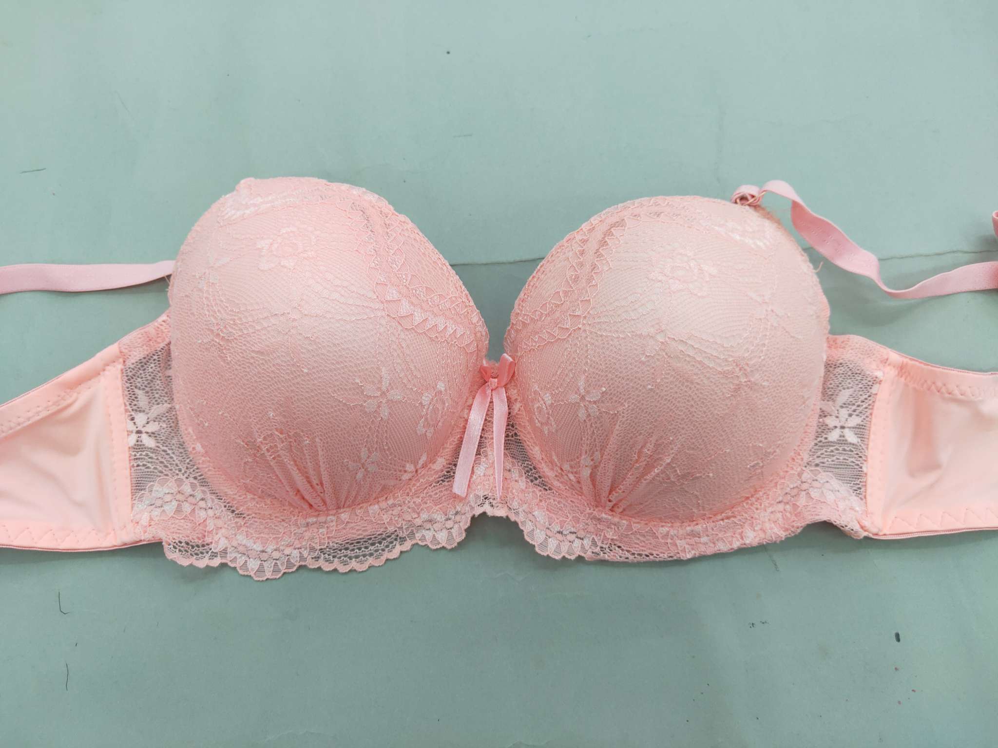 Foreign trade women's lace bra thumbnail