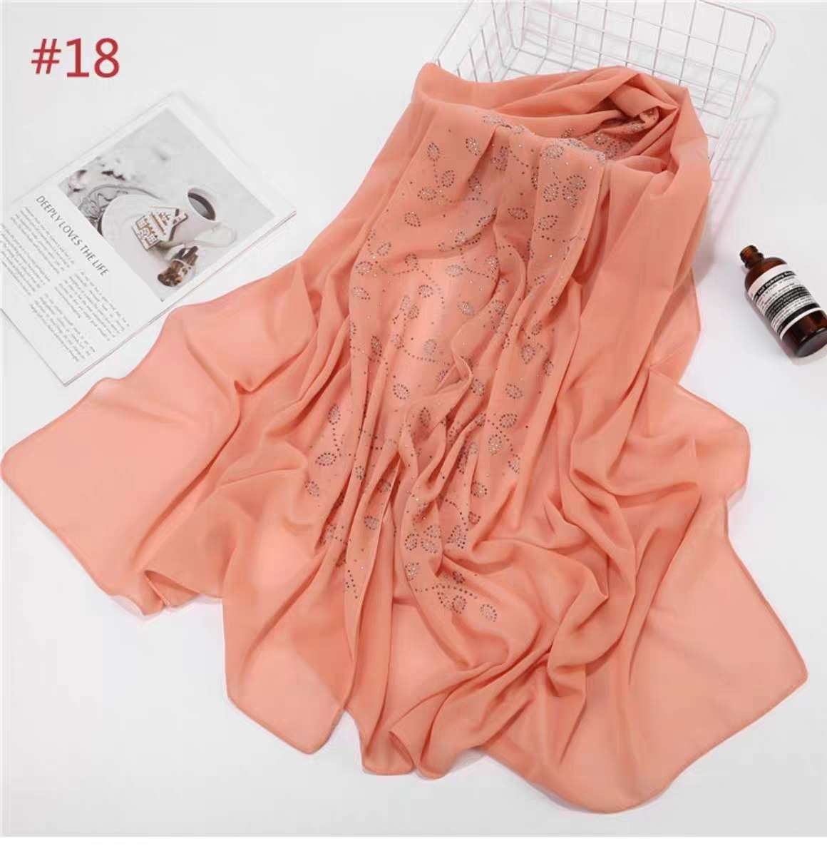 Pearl Chiffon Hot Diamond 6 undefined