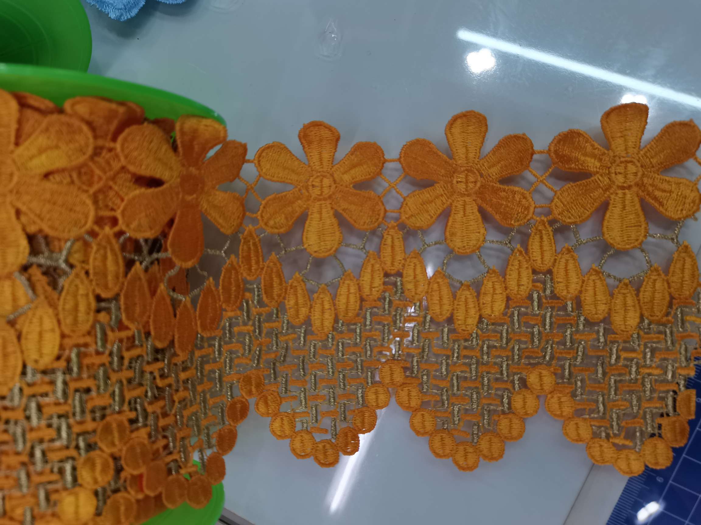 New product: Milk silk color thread gold thread lace details Picture