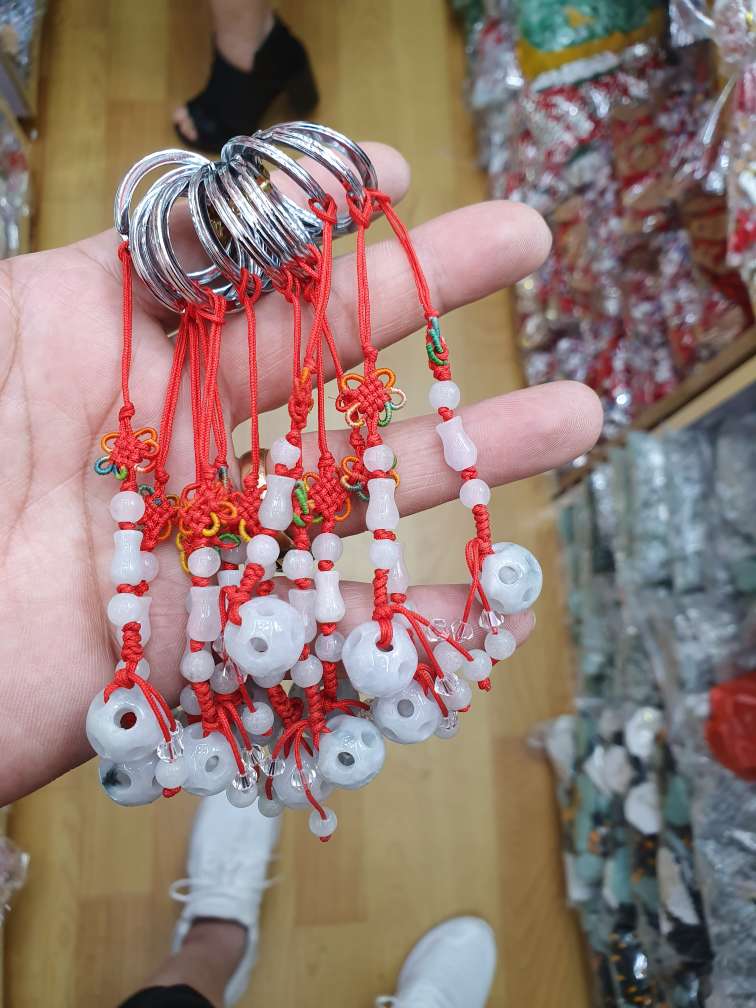 玉石挂件细节图