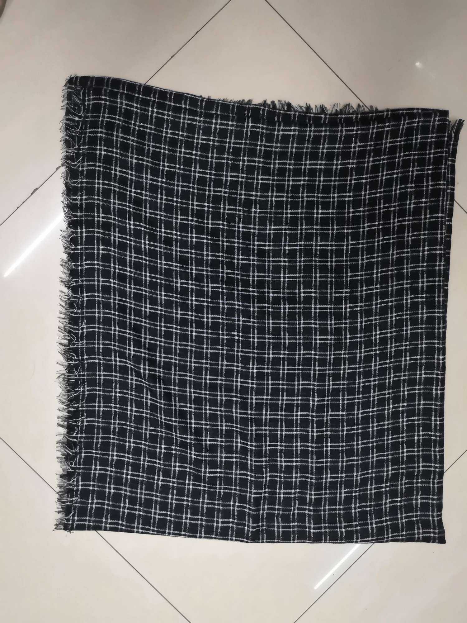 Plaid Casual Shawl With Four Sides details Picture