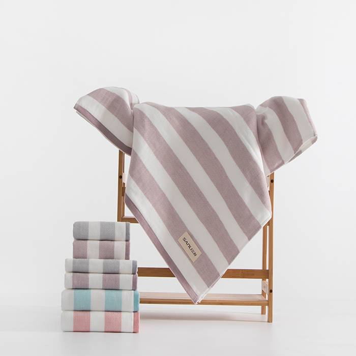 7420 Gauze ultra-light children's towel specifications: 25*50 grams, weight: 50g/