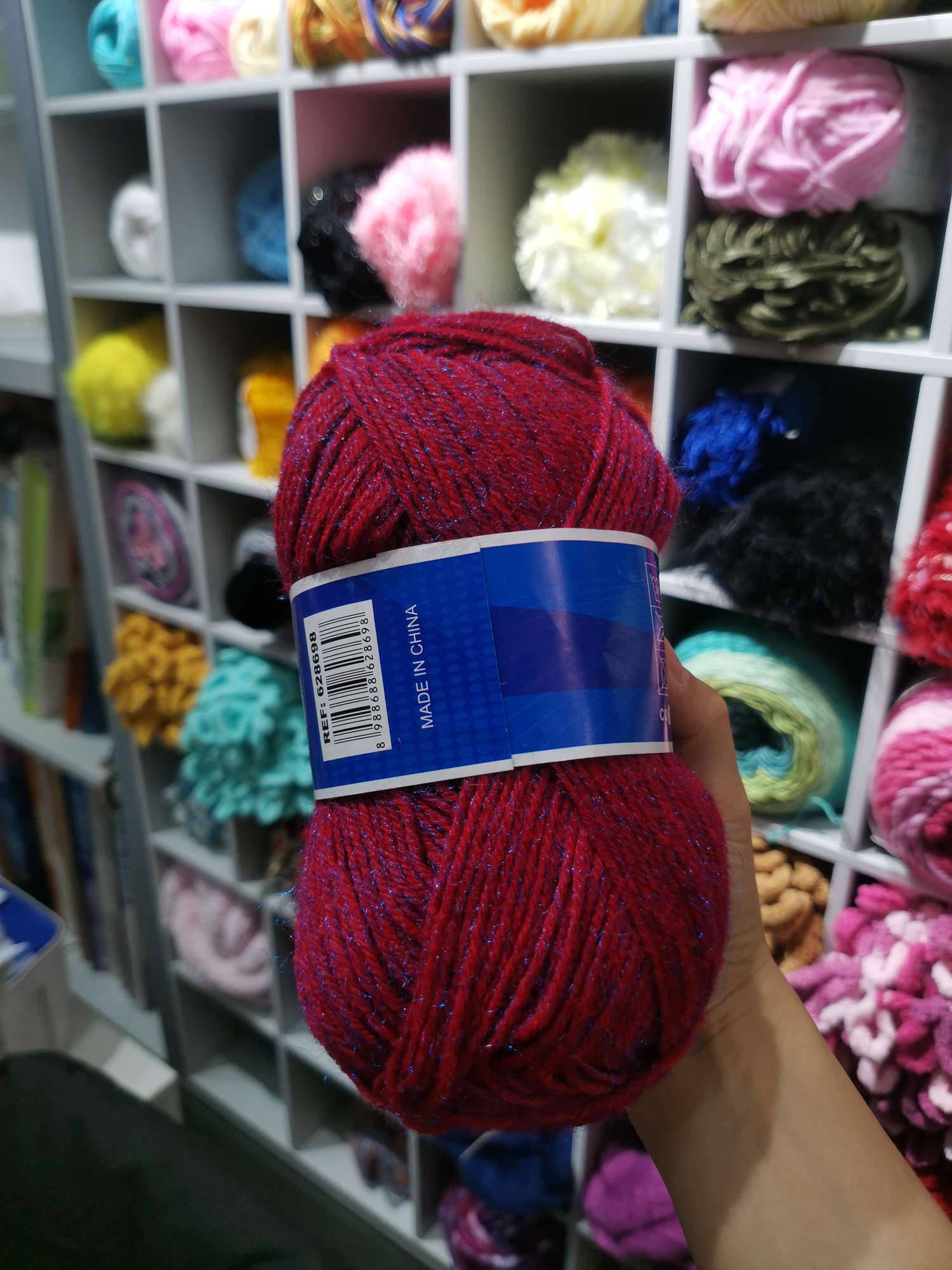 Icelandic wool with colorful silk