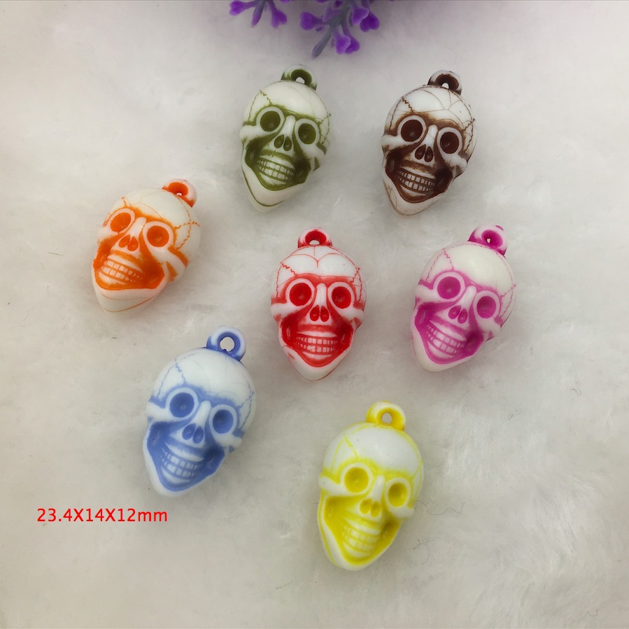 diy jewelry accessories, handcrafted material pendants ~ Colored acrylic skulls ~ Skull bead manufacturers details Picture
