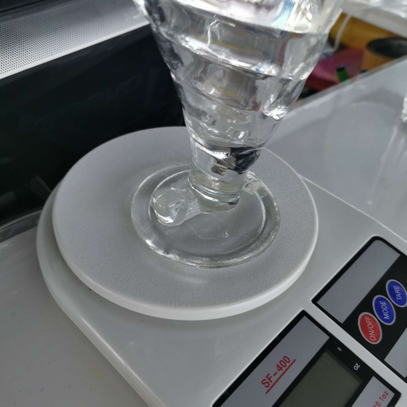 Thickened lead-free glass conch cups, cold drink cups, milkshake cups, salad cups, dessert cups, dessert highball cups, glass bowls Application Scenario