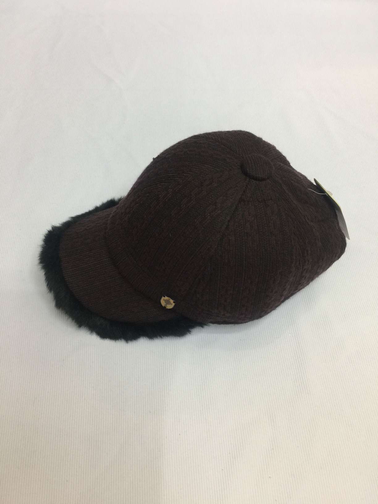 Baseball Cap With Wool And Fluffy Specification drawing