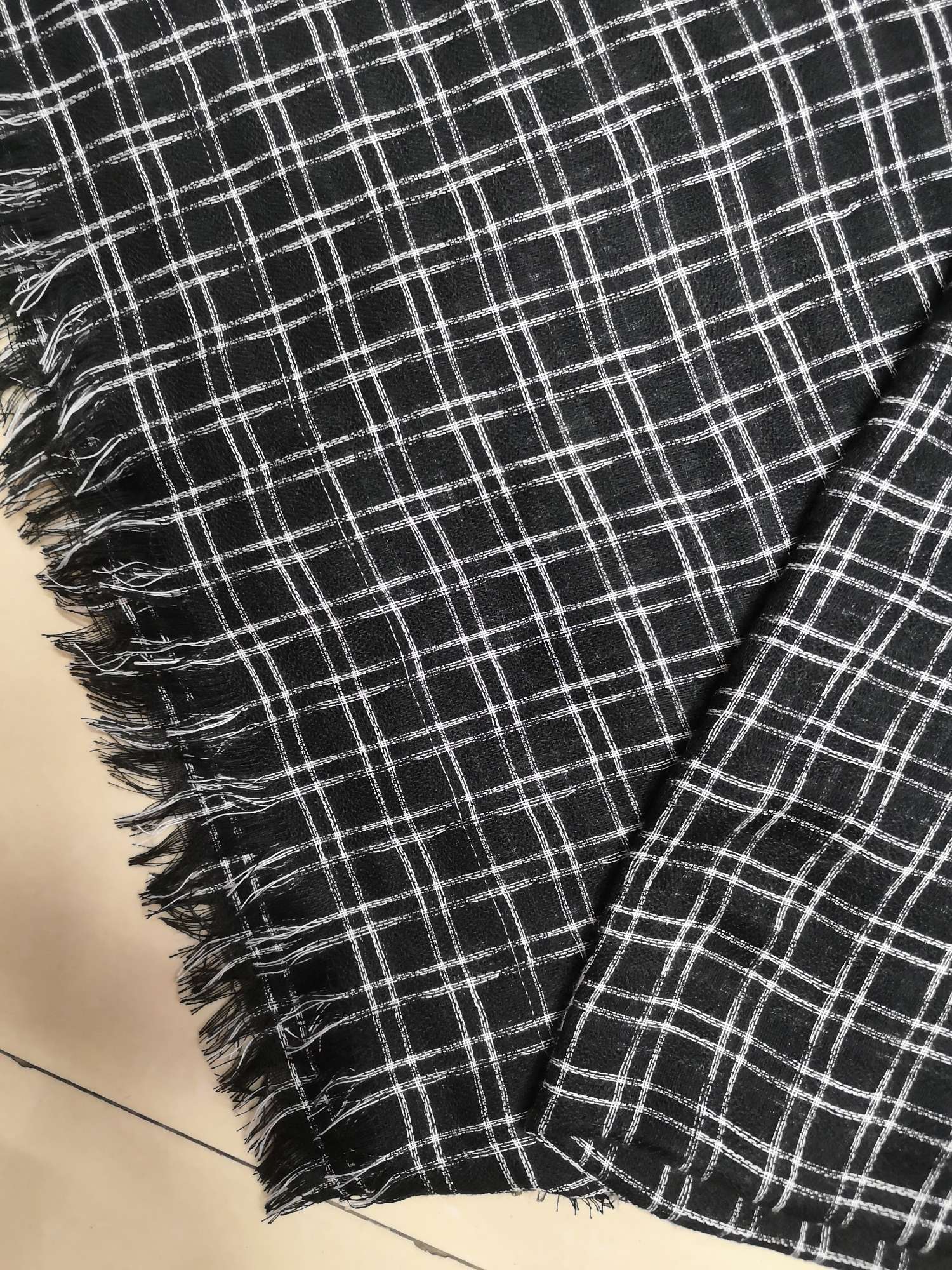Plaid Casual Shawl With Four Sides Item Picture