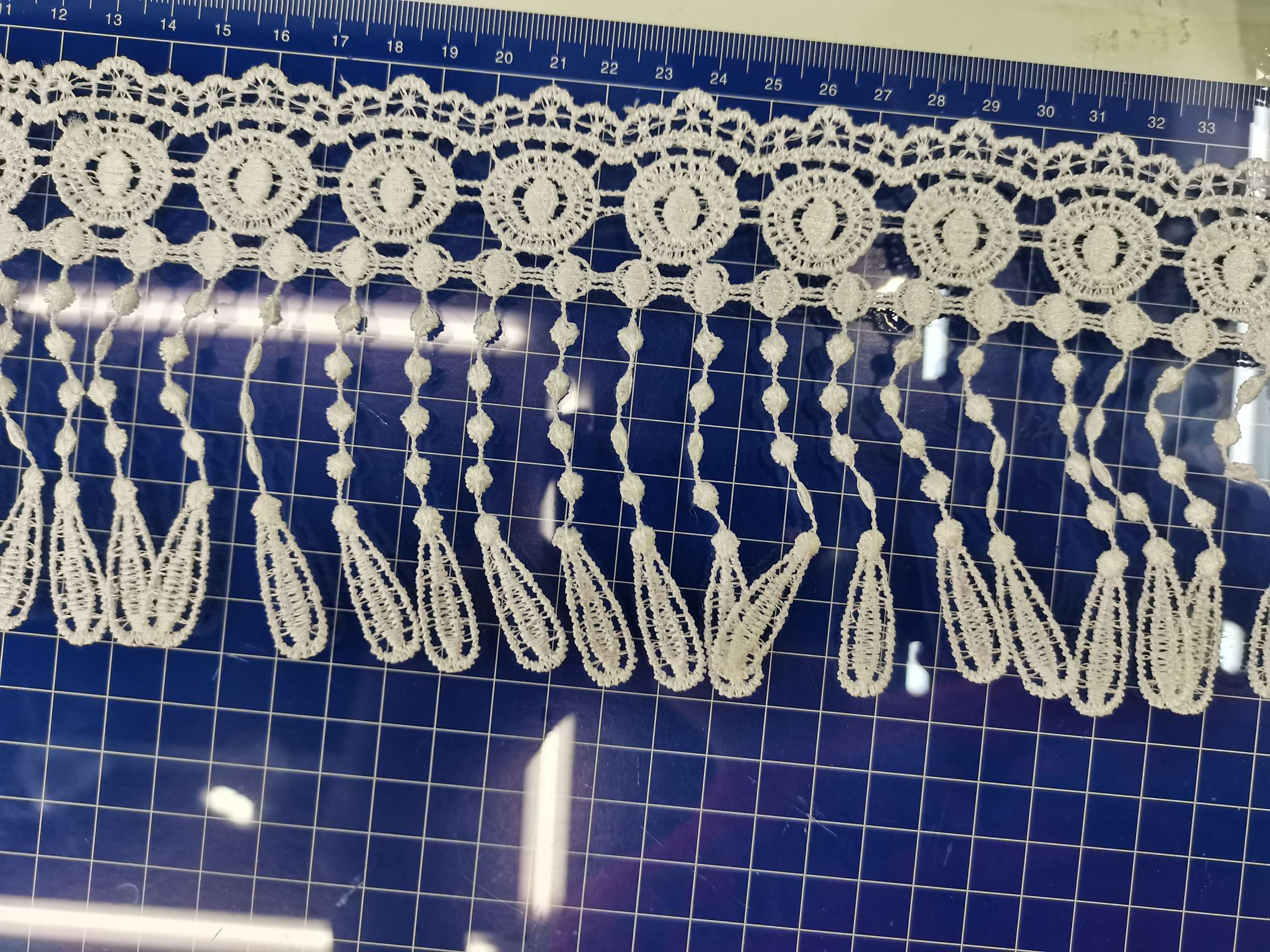 The new type of lace trim is of good quality Specification image