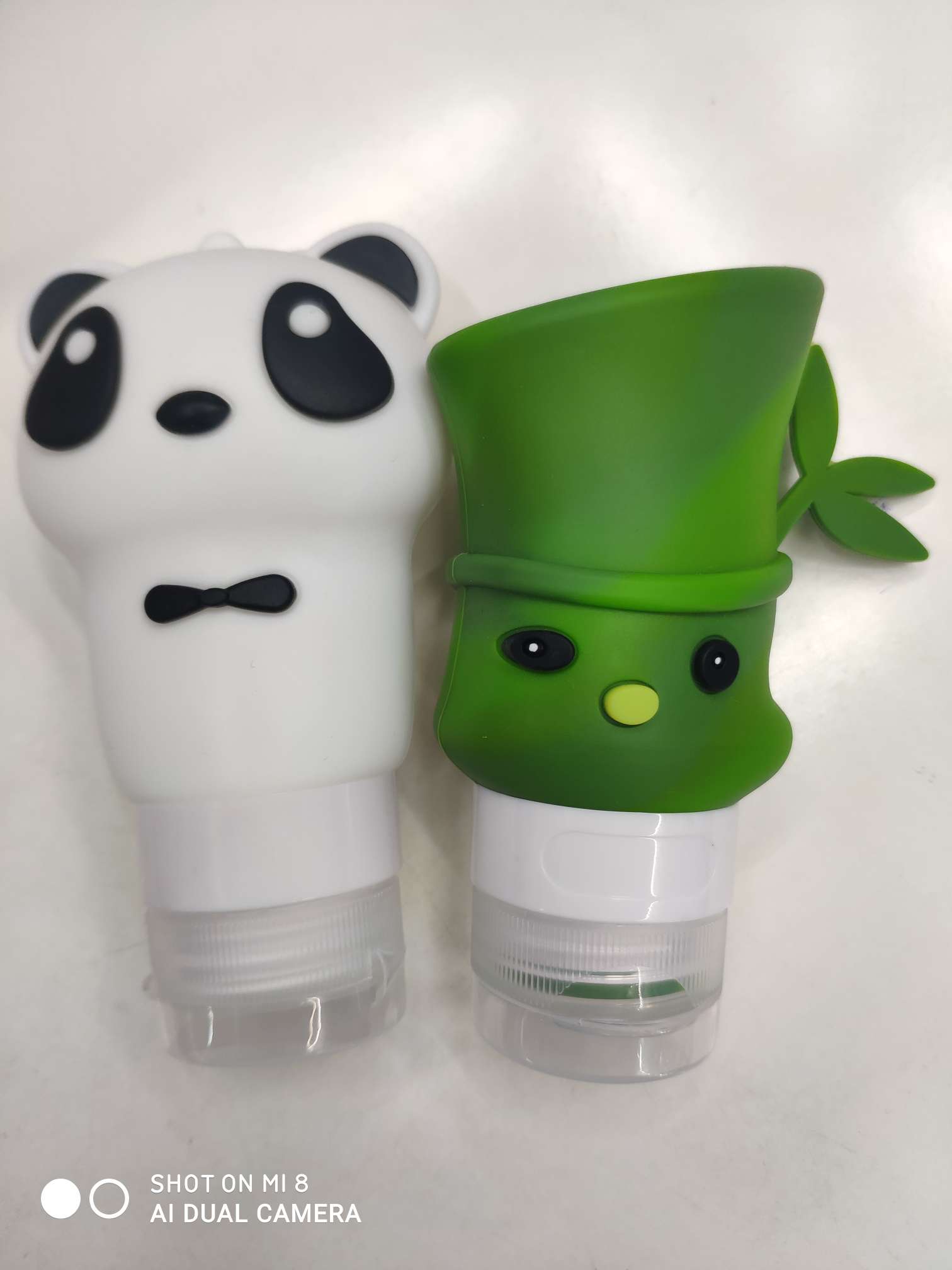 60ml,90ml panda bamboo silica gel bottle
