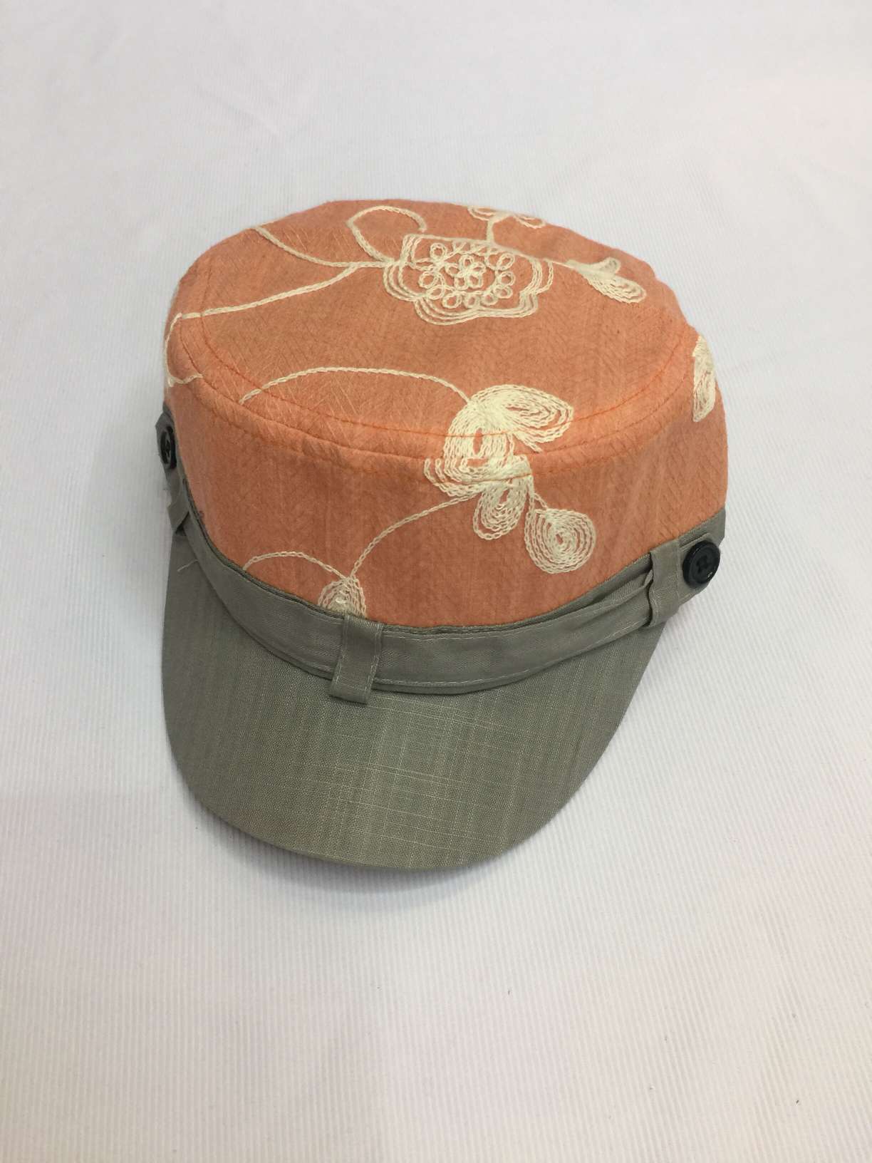 Embroidered Fashion Hat Specification drawing