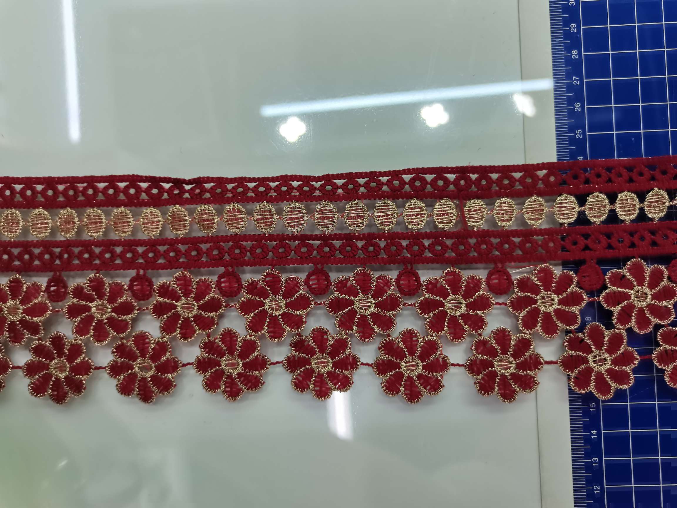 2020 new color line lace trim, gold line plus color line details Picture