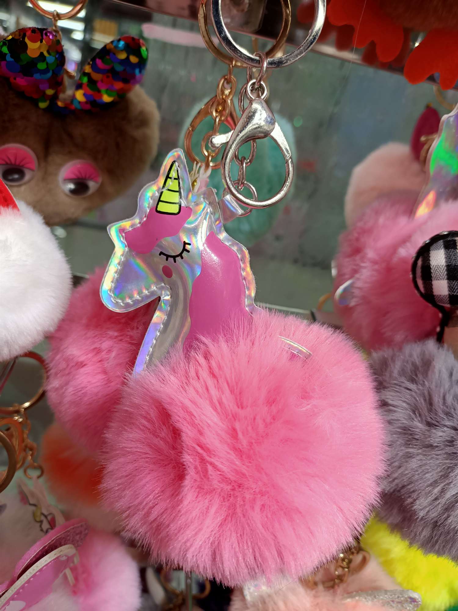 独角兽毛球钥匙扣
