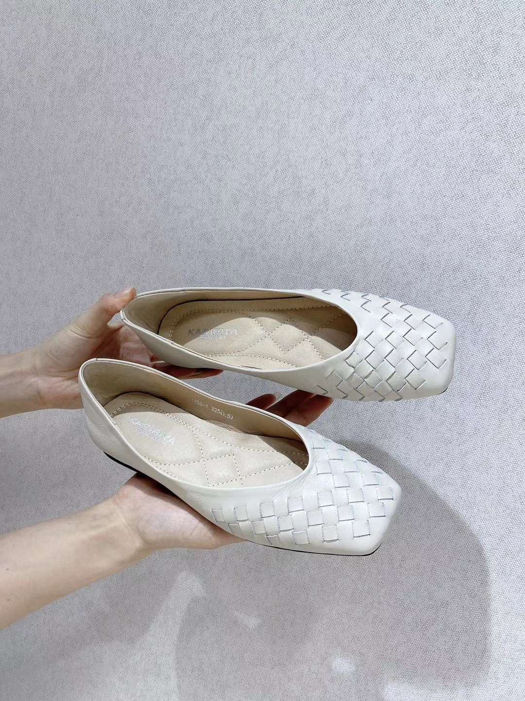 European Woven Small Shoes details Picture