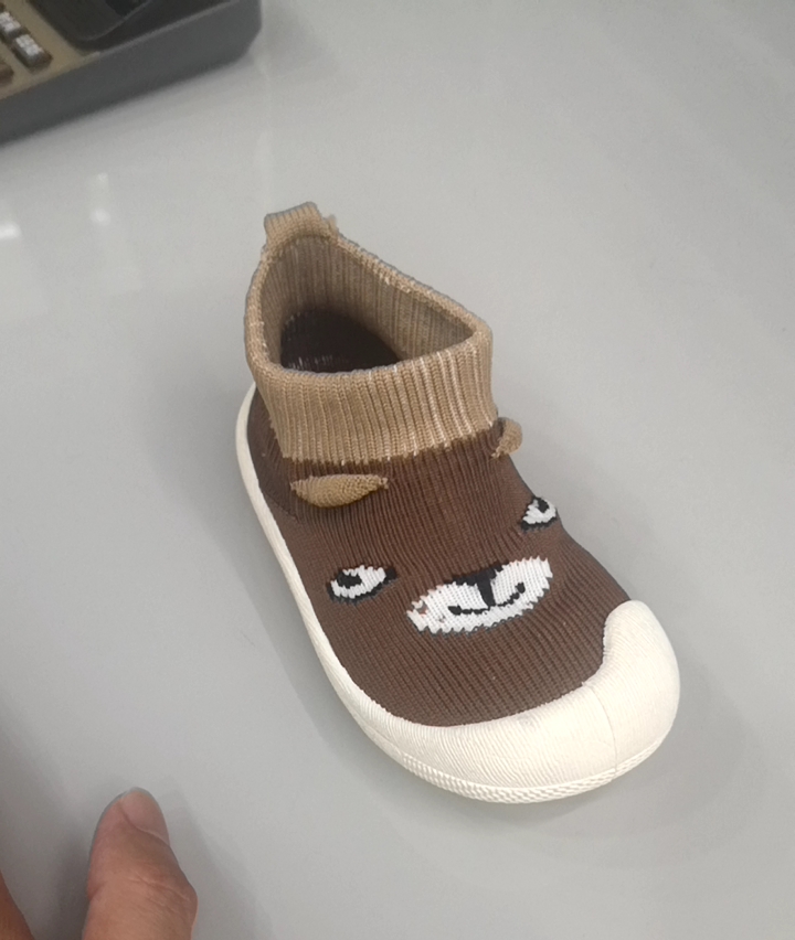 袜子鞋