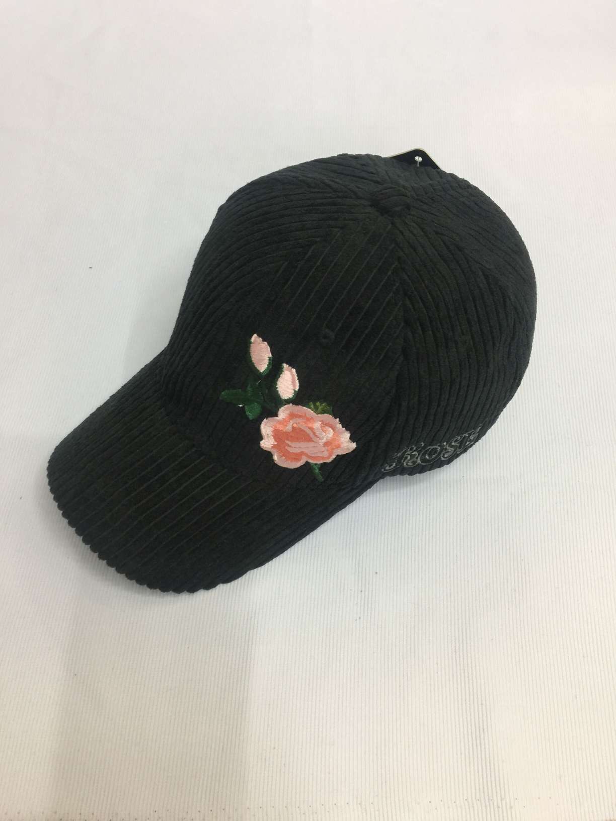 Embroidered rose flock fall/winter baseball cap