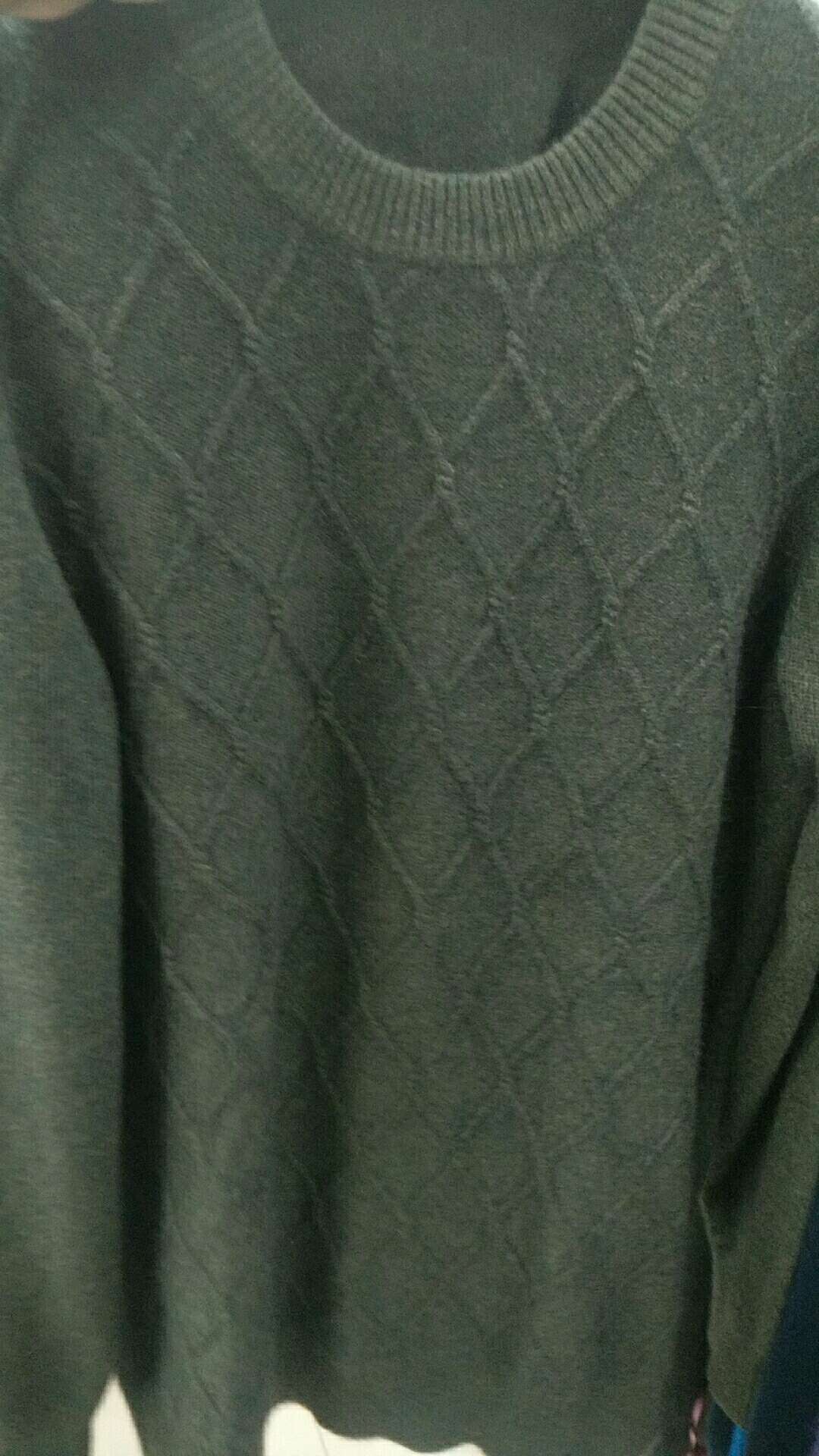 Men's style needle removal