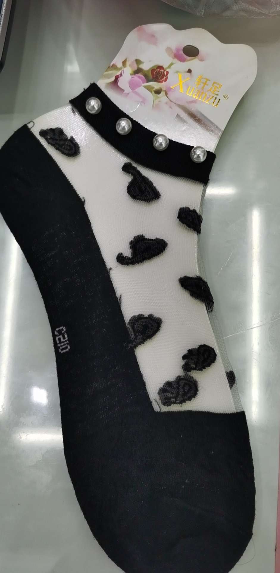 Random color and style popular and trendy socks: Lace stockings, short socks, crystal glass stockings, lace stockings, lace stockings, boat stockings, fashionable and trendy stockings, five-finger stockings, pile stockings, pair stockings, mid-calf stockings, pantyhose Application Scenario