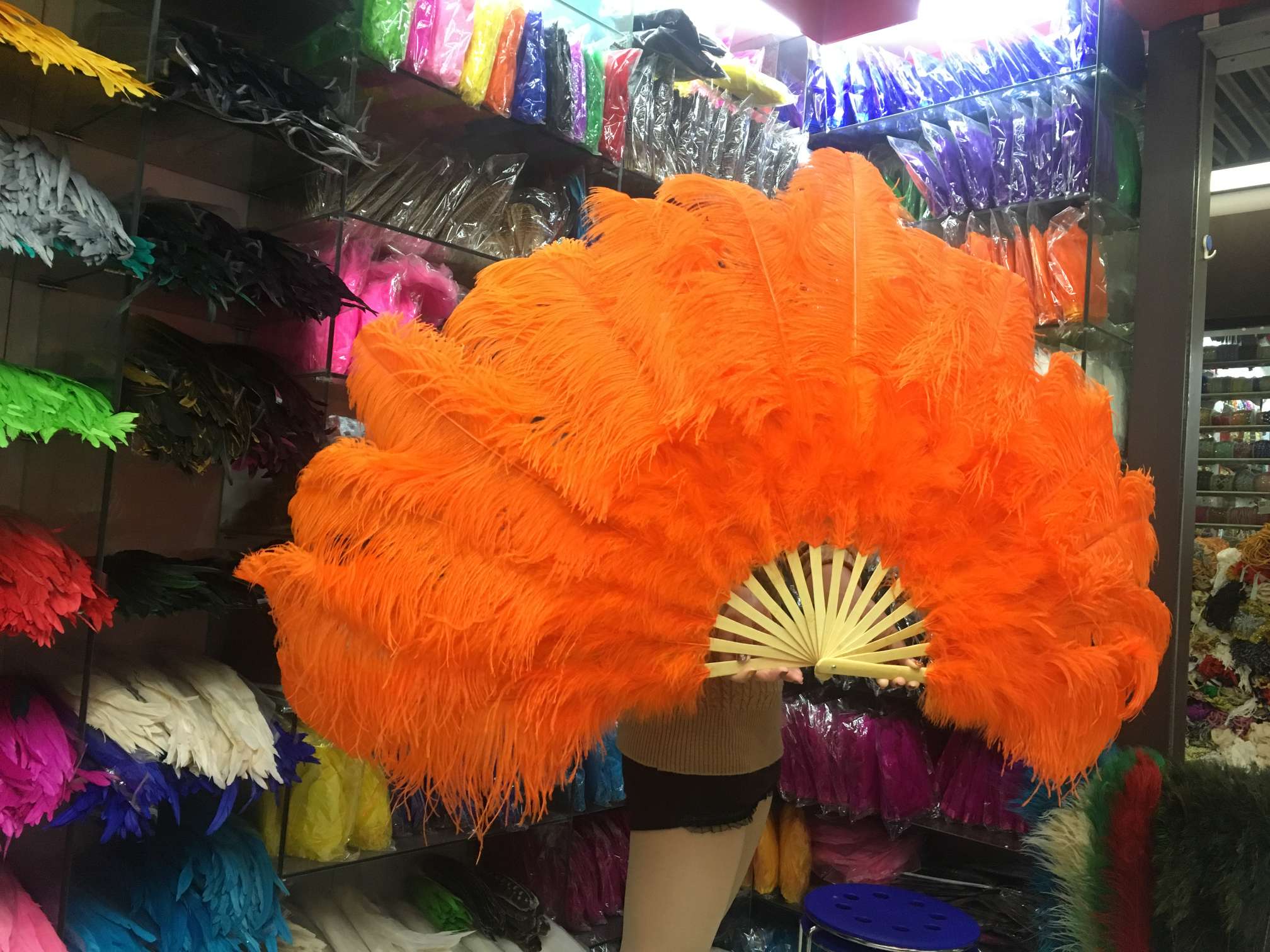 其他材质工艺品实物图