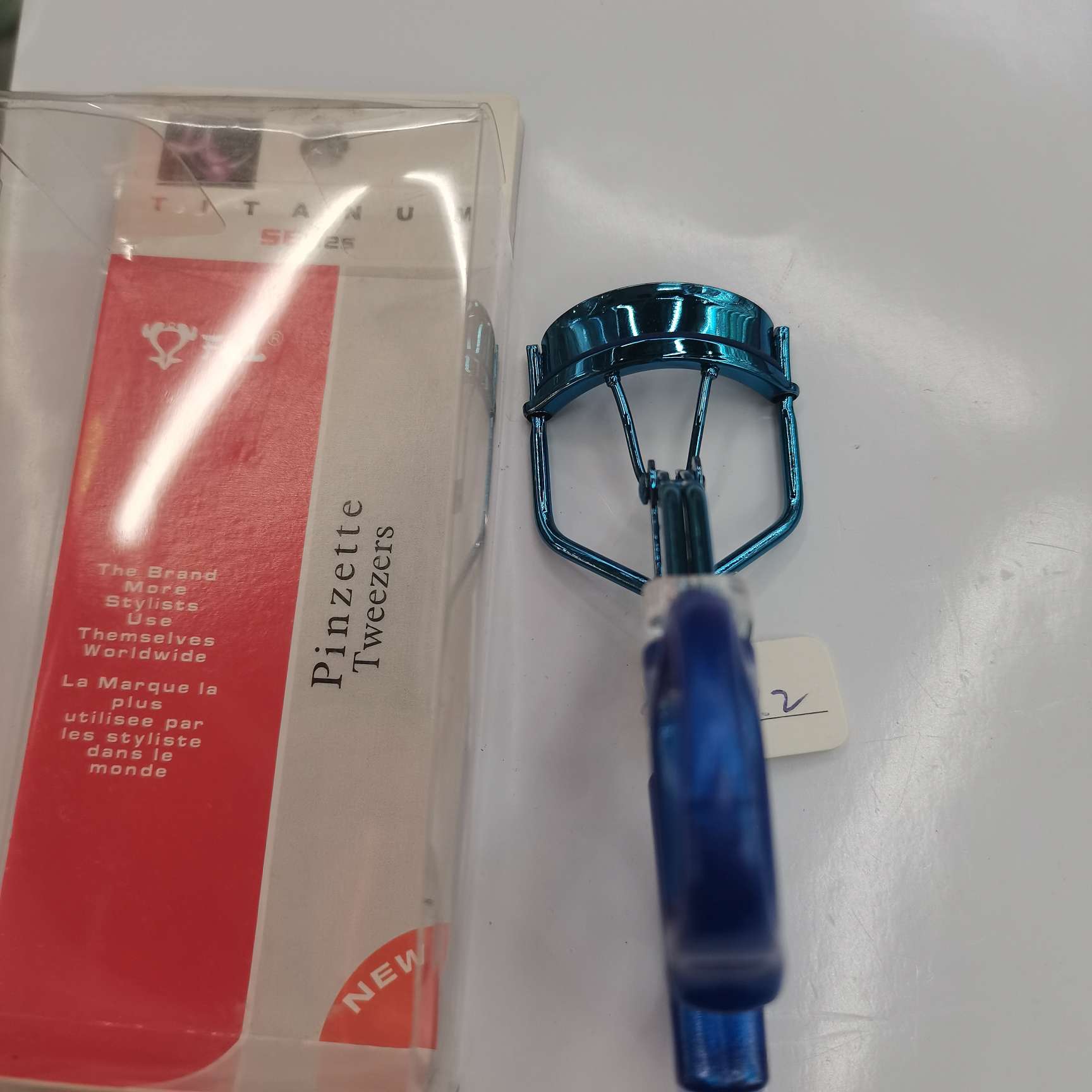 EY41电泳宝蓝睫毛夹图