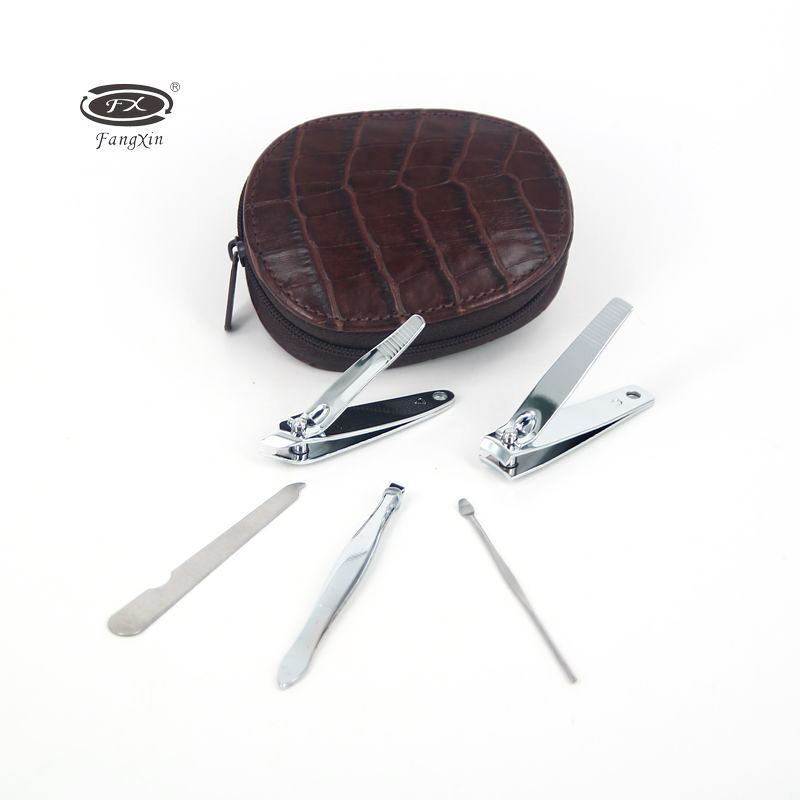 芳信牌电镀指甲刀炫彩皮套美甲工具便携式指甲钳畅销款指甲钳图