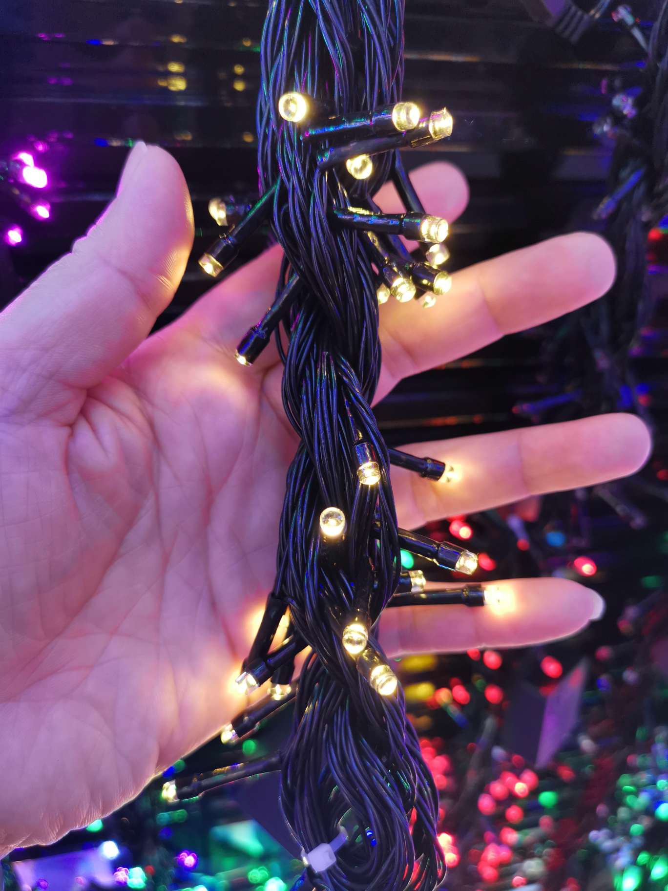 100 black LED warm light 9 meters