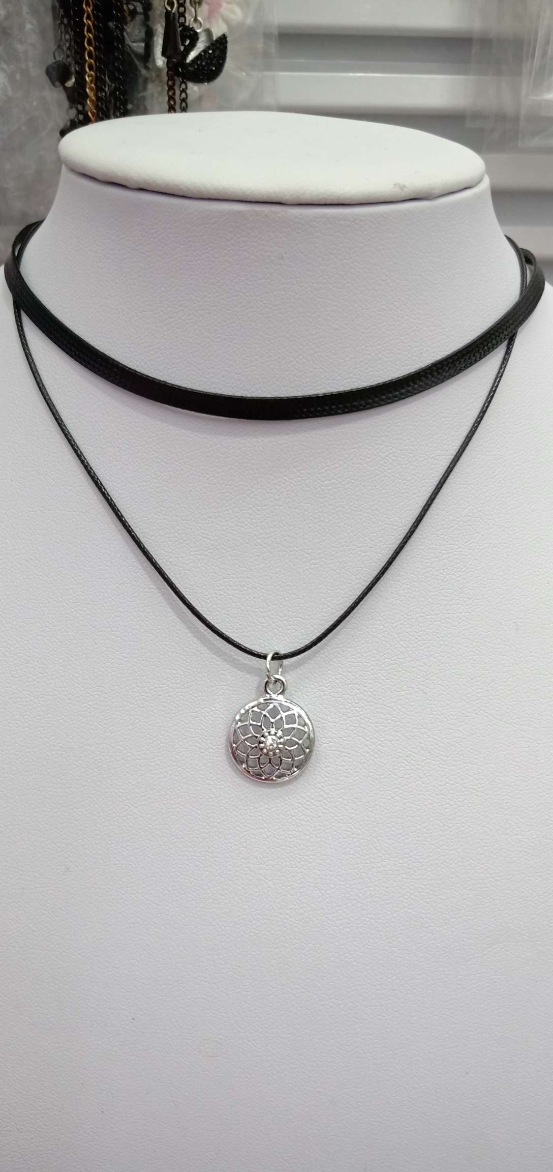 Rope and alloy pendant thumbnail