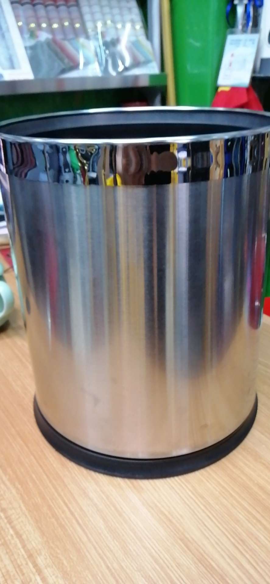 20升垃圾桶细节图