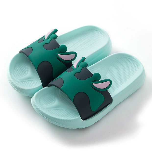 Children's eco-friendly and odorless home bath slippers Application Scenario