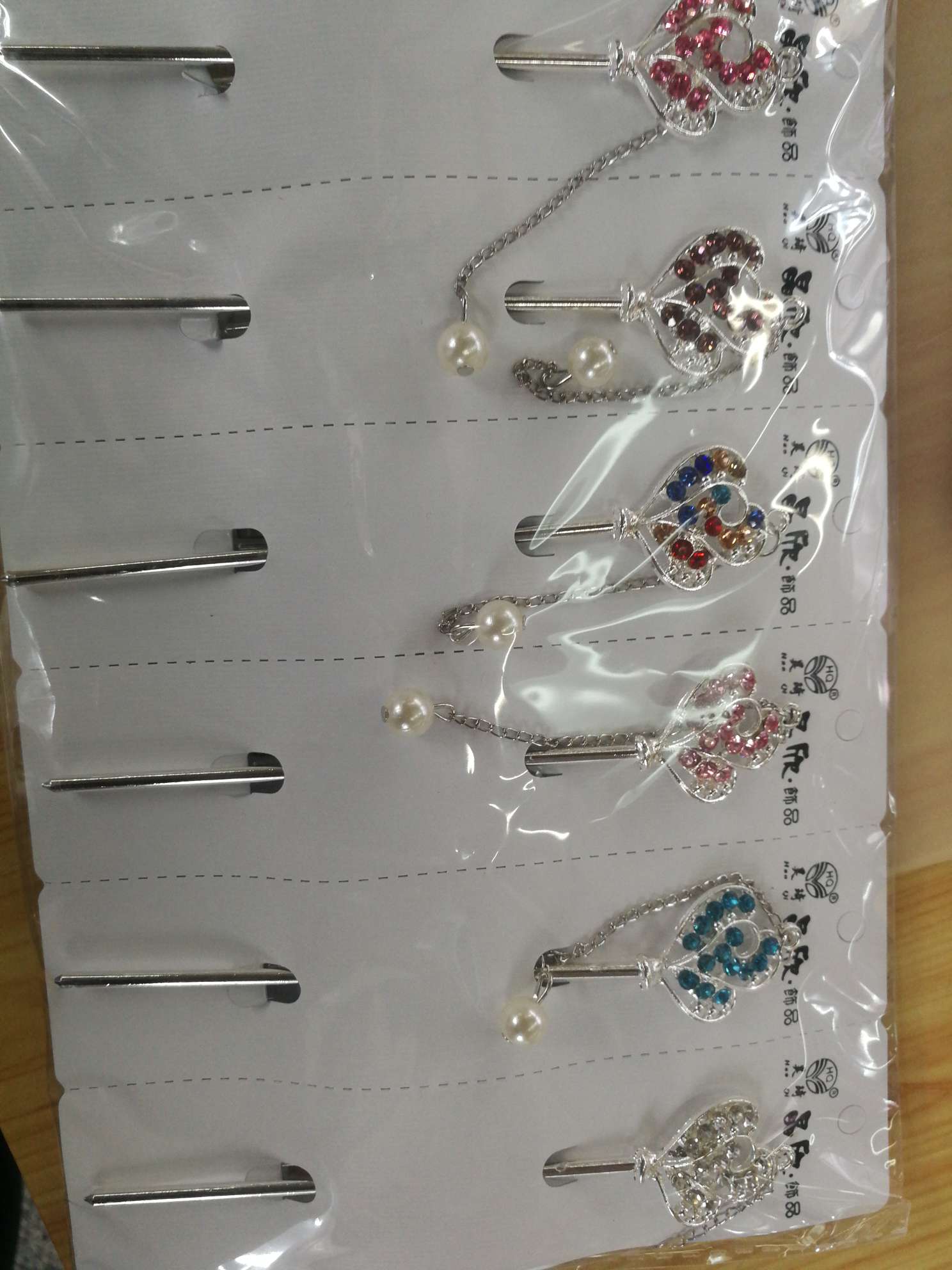 Pendant hairpin thumbnail