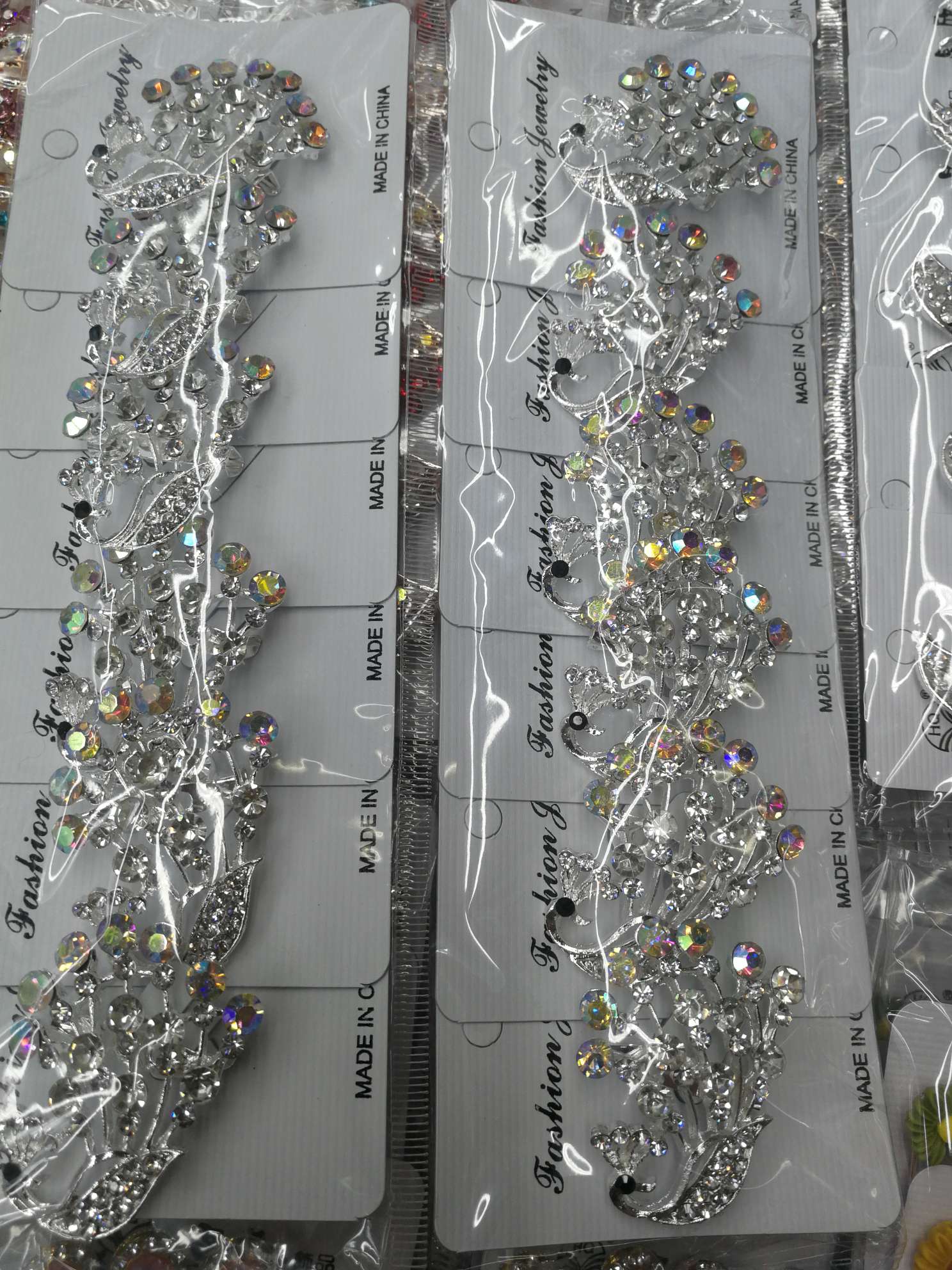 Simple Style Rhinestone Mom Hairpin Vintage Bangs Clip Edge Clip Delicate Top Clip Back Head One Word Simple Mom Hairpin Vintage Bangs Clip Edge Clip Delicate Top Clip Back Head Clip Headpiece