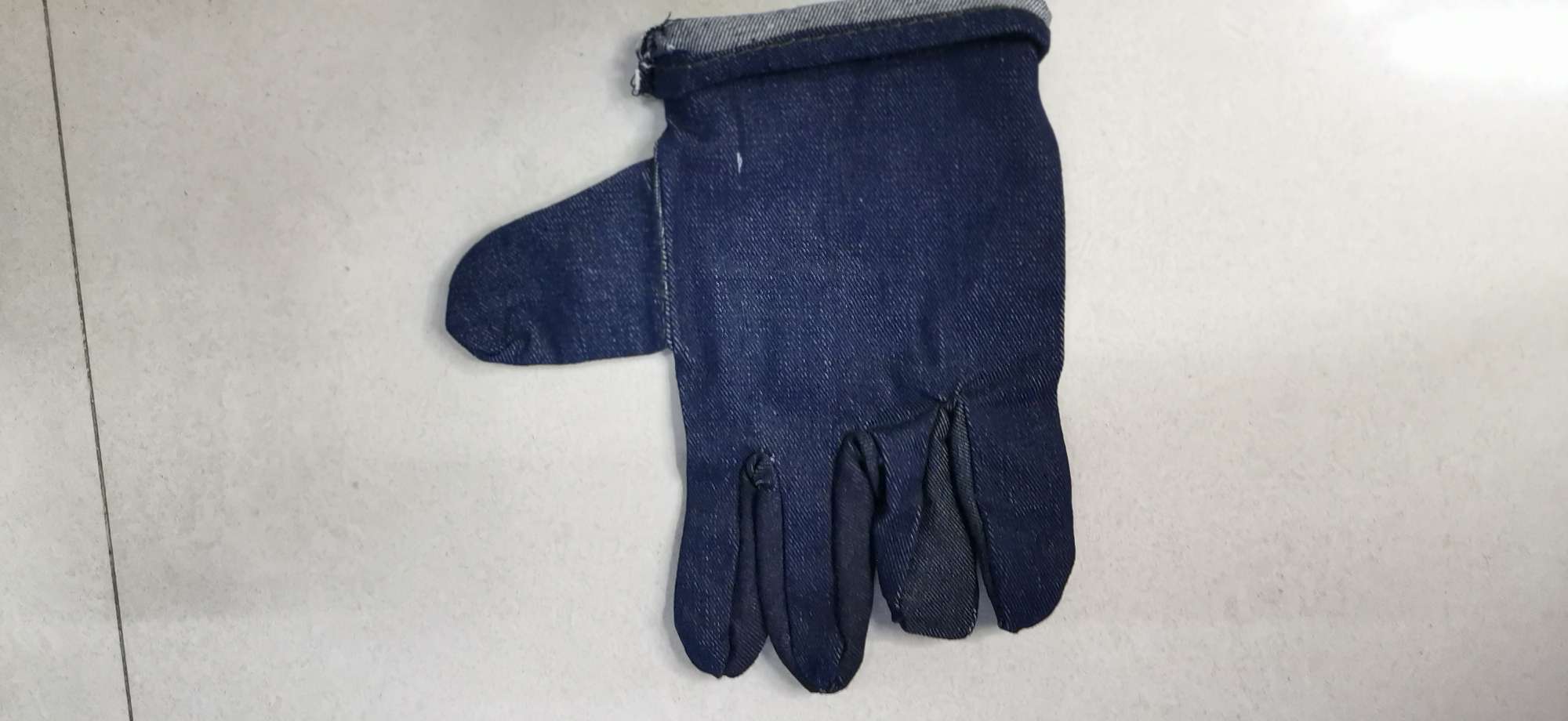 Denim gloves