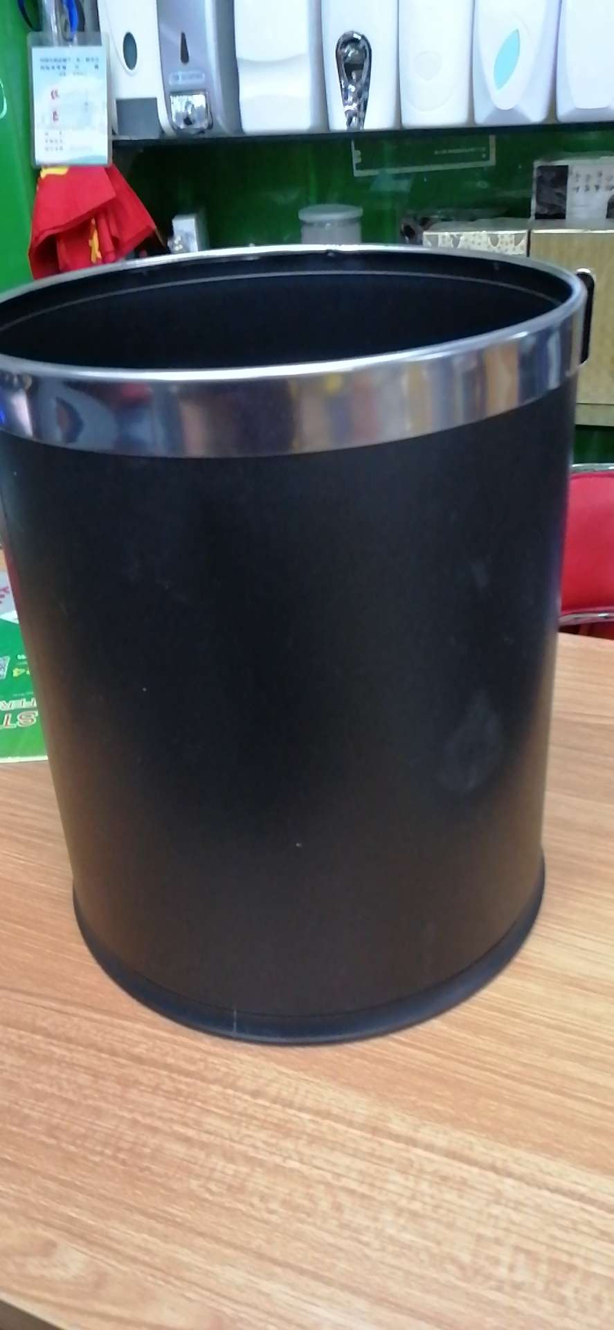 20升垃圾桶产品图