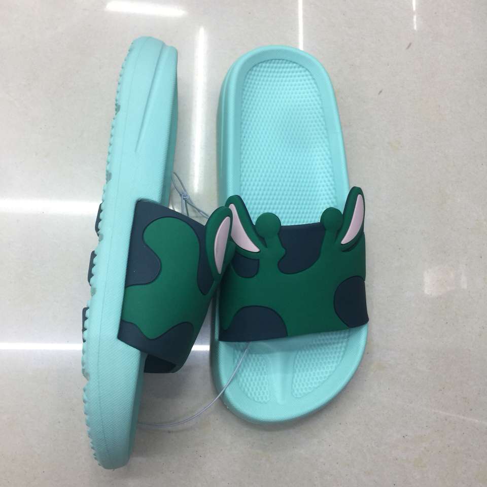 Children's home flip-flops Application Scenario