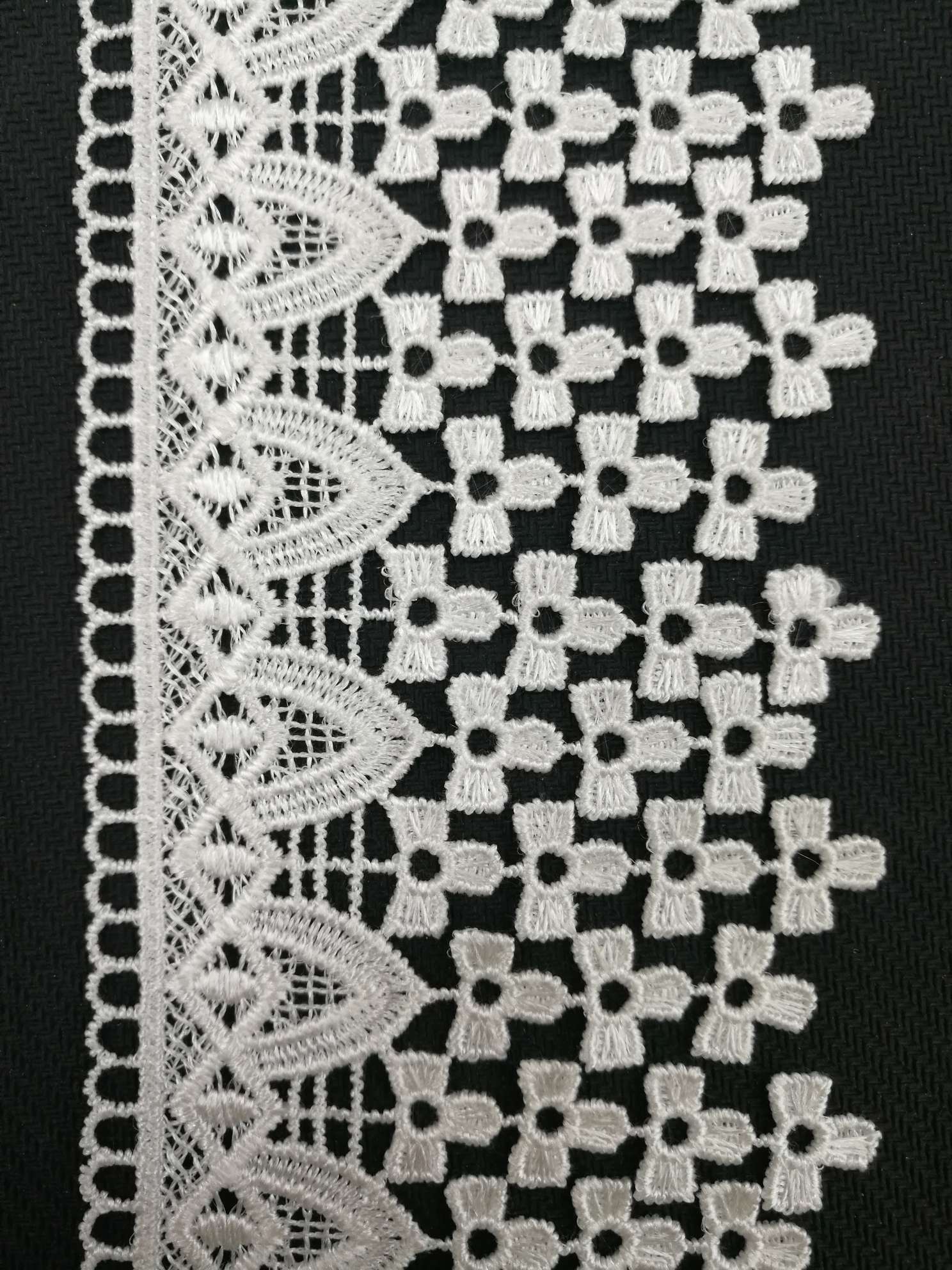 Water-soluble tassel lace details Picture