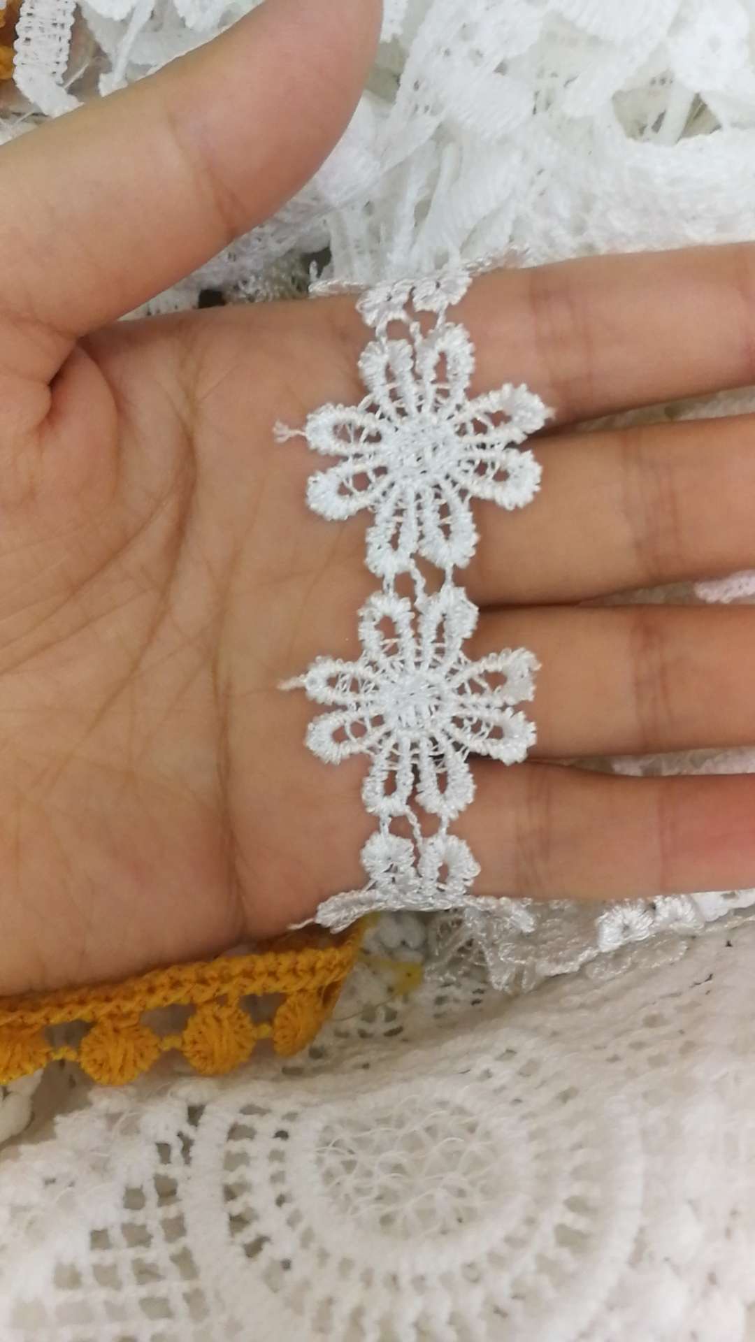 Water soluble flower thumbnail