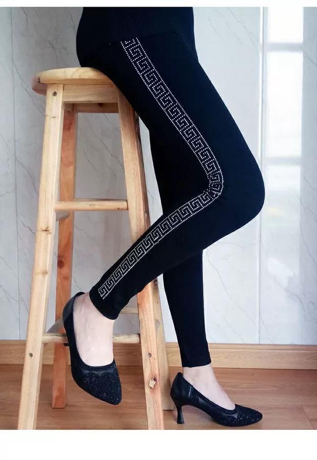 Fifth Leggings Pressing Drill Clothing Accessories Decoration With Pressing Drill High Quality Pressing Drill Drawing undefined
