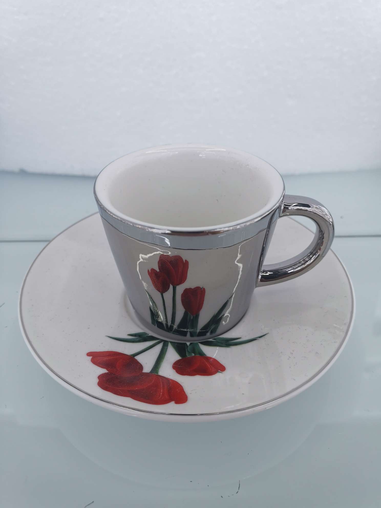 High-quality reflective ceramic coffee cup details Picture